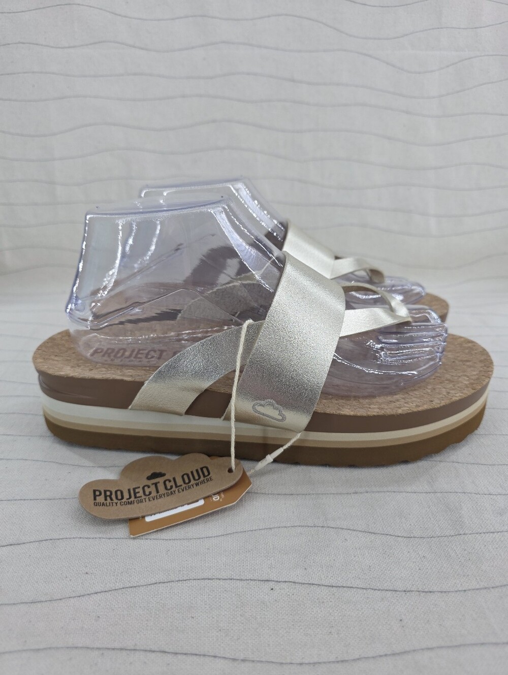 Project Cloud Womens Raft Memory Foam Insole Gold/Tan Sandals Size 9 NEW